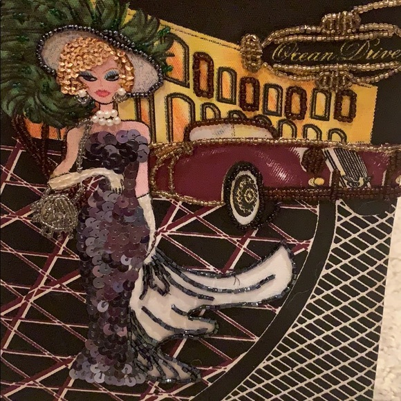 Black purse with beaded Ocean Drive scene - Picture 2 of 7